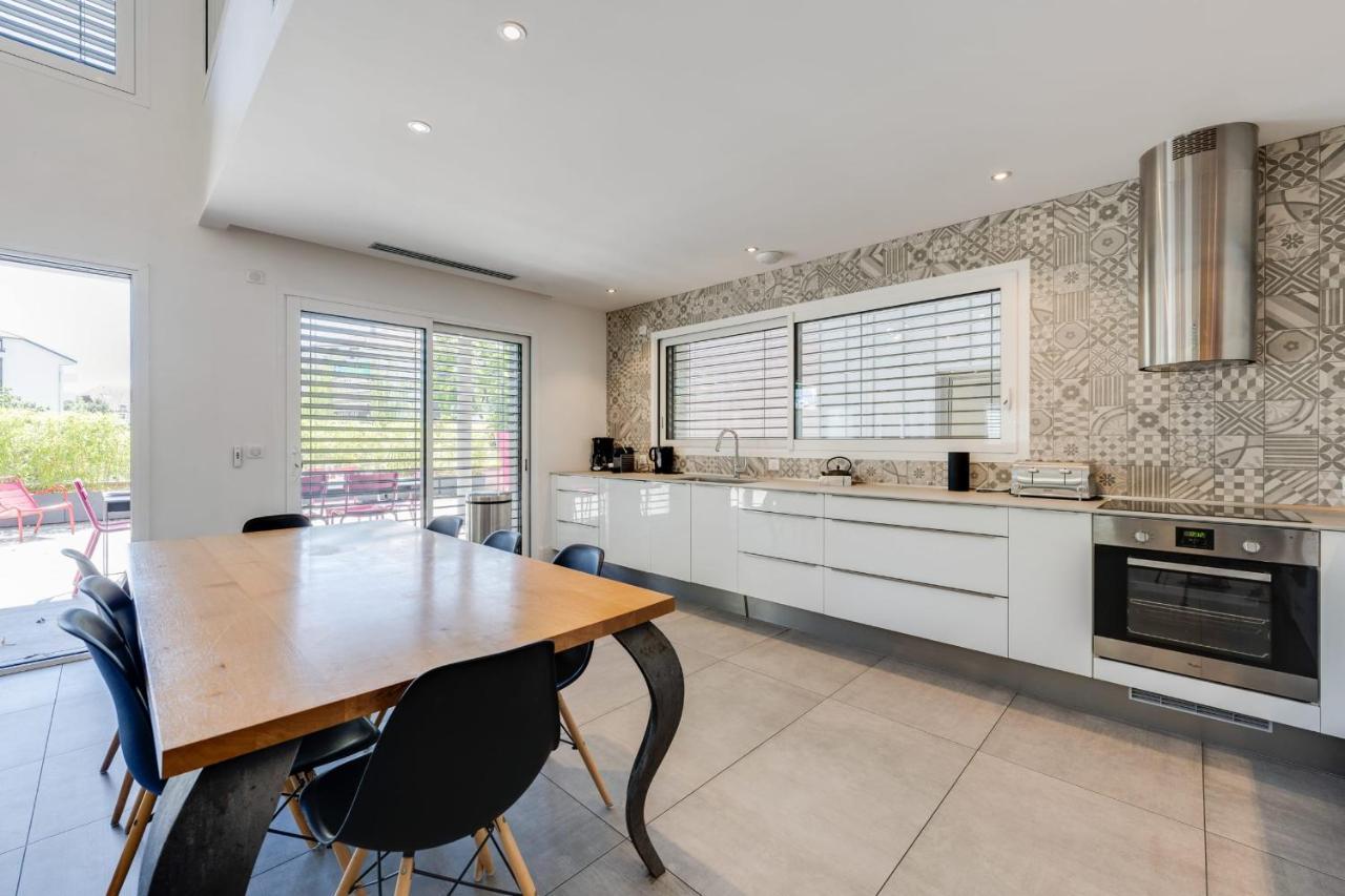 Le Kube - Appartements De Prestige Au Centre D'Annecy Exteriér fotografie